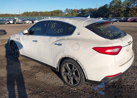 2017 Maserati Levante z USA, uszkodzony, nr VIN ZN661XUAXHX224543
